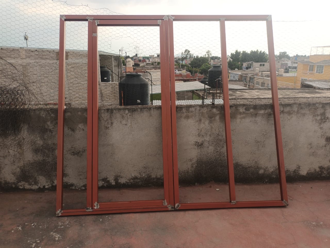 Estructura de aluminio y vidrio